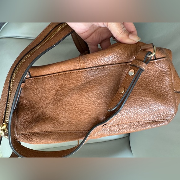 Rebecca Minkoff Brown Leather backpack with gold zippers - Picture 6 of 7